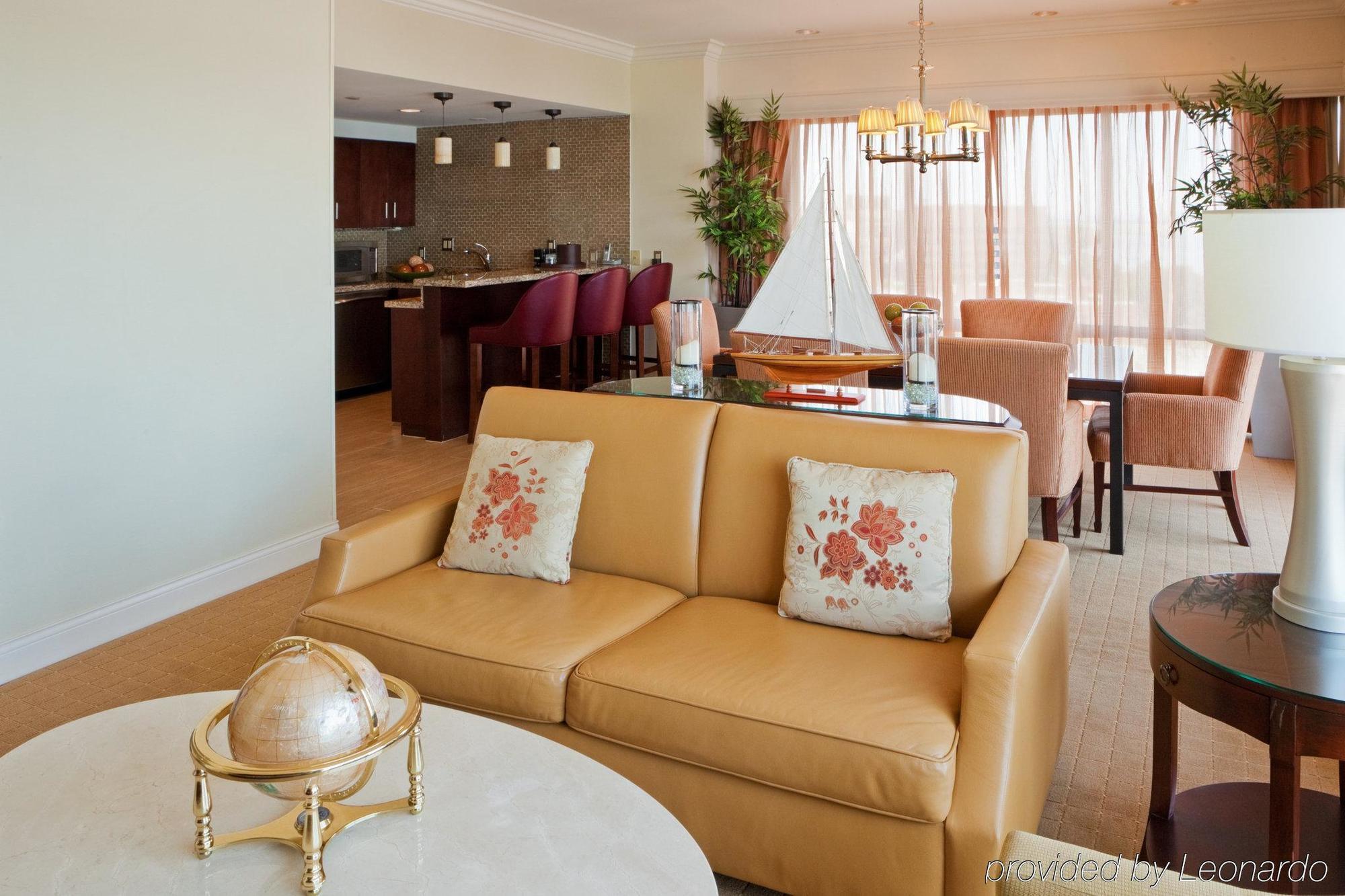 Crowne Plaza Hotel Old Town Alexandria Restaurant foto