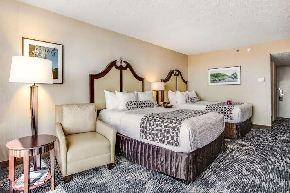 Crowne Plaza Hotel Old Town Alexandria Exterior foto